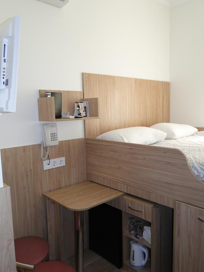 Mini Elegant Hotel Kiev Eksteriør billede